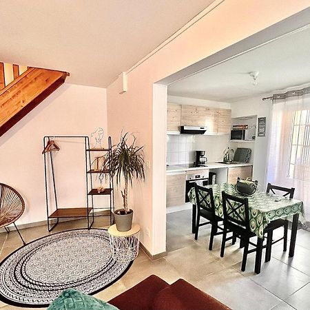 Villa 2 Chambres Proche D'Un Lac Ruelle-sur-Touvre Kültér fotó